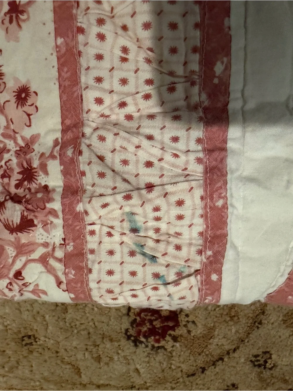 Vintage Rose Print Quilt - roughly 96